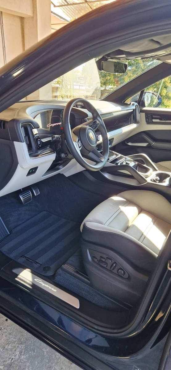 Porsche Cayenne — Cuir beige — Detailing LED Aix-en-Provence